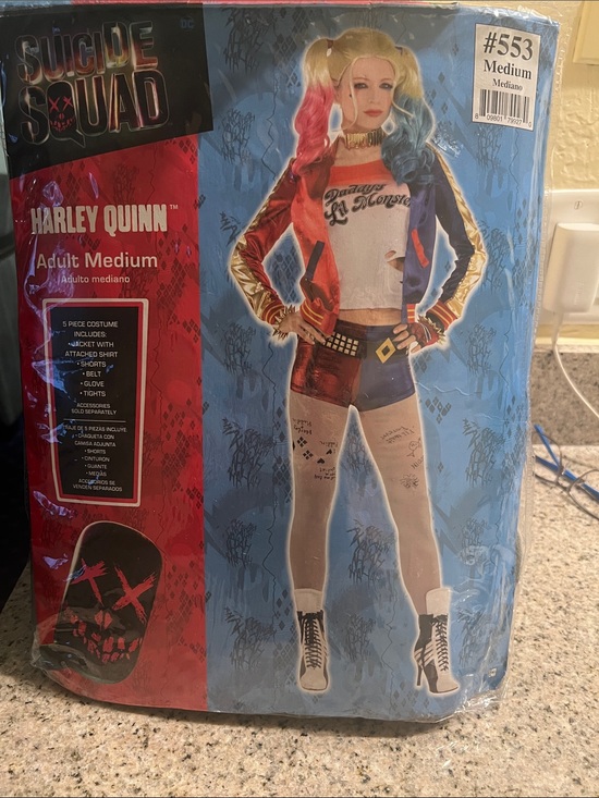 Harley Quinn Halloween Cutume Other - 3151*Four set Harley Quinn Costume/Red/Blue/ Gold Jacket Without glove. NO GLOVE